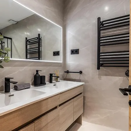 Exyca Embajadores Apartamento *