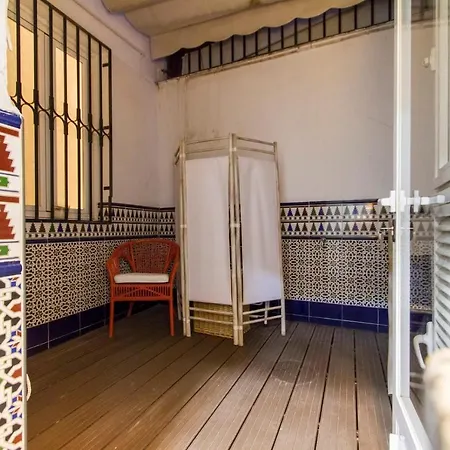 Centrico Y Moderno. Chamberi. 4 Personas, 2 Banos * Madrid