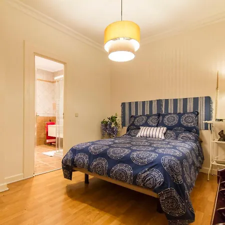 Centrico Y Moderno. Chamberi. 4 Personas, 2 Banos Apartment *