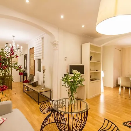 Centrico Y Moderno. Chamberi. 4 Personas, 2 Banos Apartment Madrid