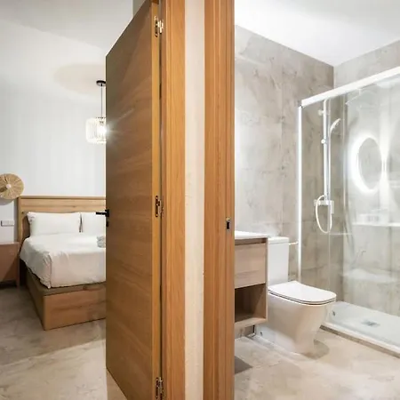 Apartment Flat In Lavapies At Street Level S23a Madrid