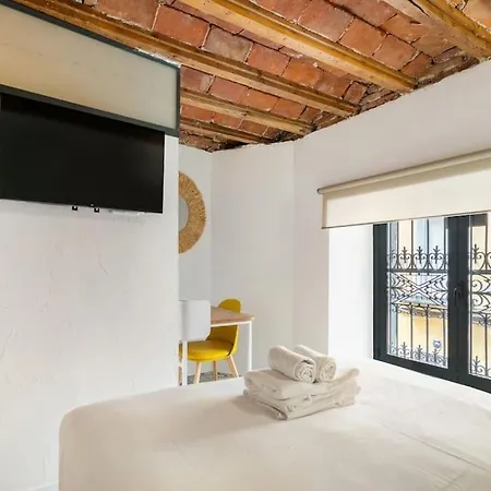 Flat In Lavapies At Street Level S23b Apartment