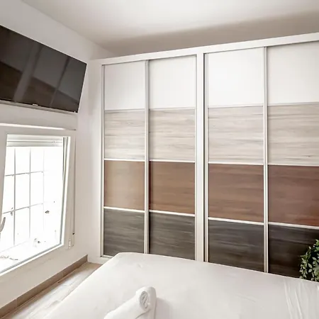 Apartamento Jap Rita Luna Madrid