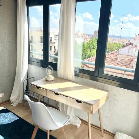 Paseo Acacias 8, Atico Con Terraza En Embajadores