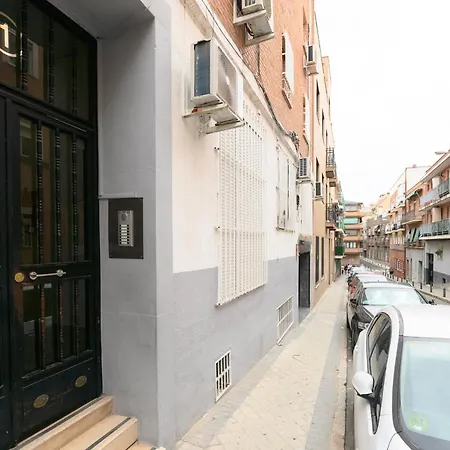 For Bonito Y Comodo Estudio Temporal Cerca Al Barrio Tetuan M Ara1 Apartment
