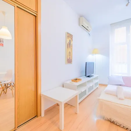 Apartment For Bonito Y Comodo Estudio Temporal Cerca Al Barrio Tetuan M Ara1