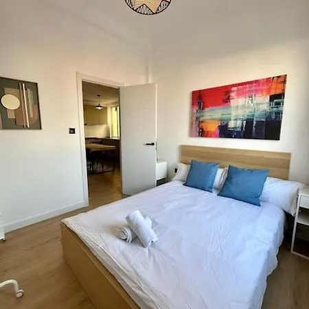 Nuevo Apt De Diseno 7pax En Centro/la Latina