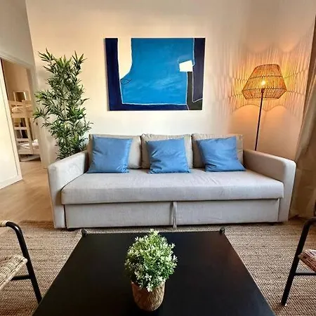 Nuevo Apt De Diseno 7pax En Centro/la Latina Madrid