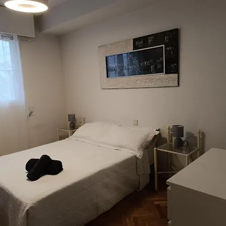 Habitación en casa particular Casa De Mirtha Madrid