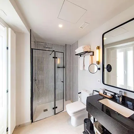 Soho Boutique Opera Hotel