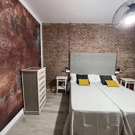 Redondilla Apartment *