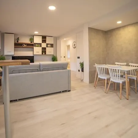 Ifema-airport. 2 Bed. Ac * Madrid
