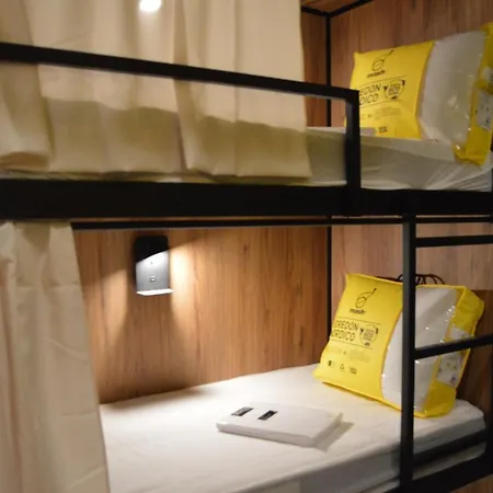 Hostal Debod Madrid