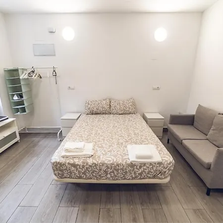 Aluche Apartment *