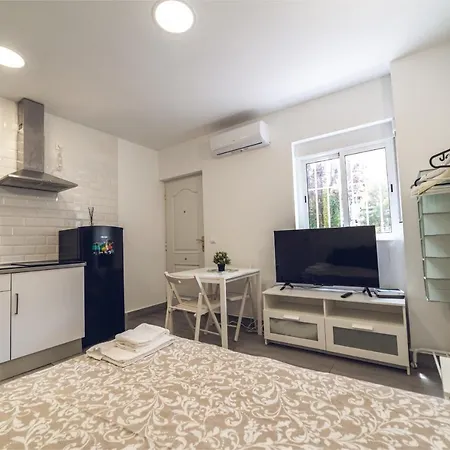 Apartment Aluche *