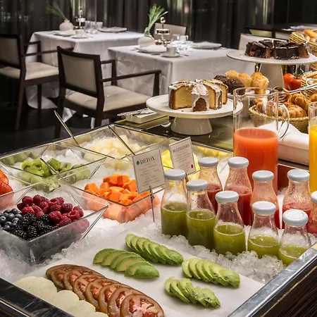 Hotel Urban, A Small Luxury Of The World Madryt