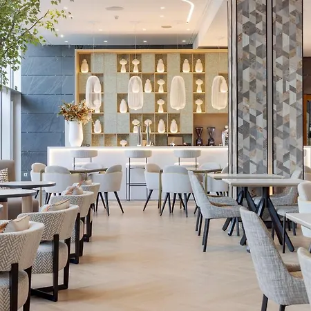 Ilunion Atrium Hotel 4*