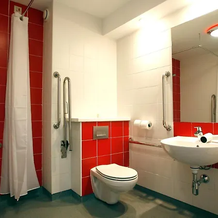 Travelodge Torrelaguna Madryt