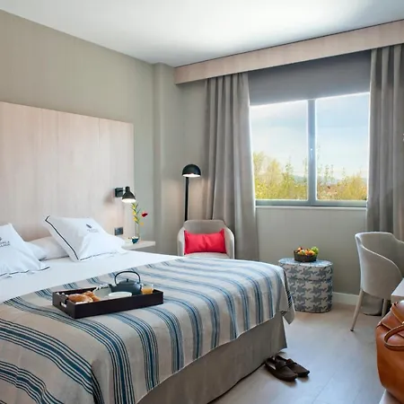 Hotel Aravaca Village Madryt