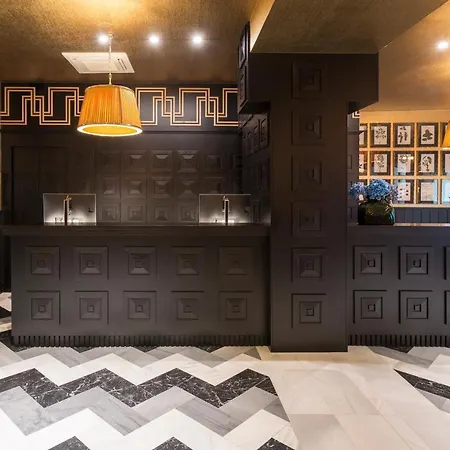Mate Collection Alba, Hotel Madrid