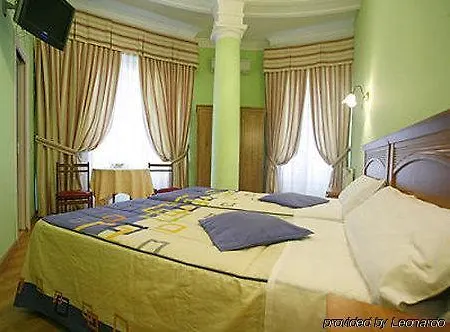 Alcazar Regis *