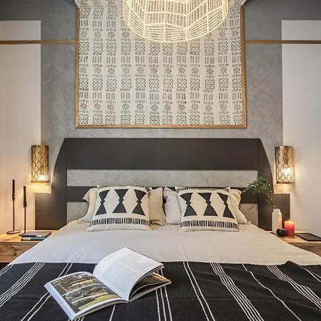 Azreg - 2 Bedroom In Almagro * Madrid