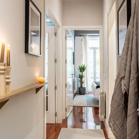 Apartment Azreg - 2 Bedroom In Almagro