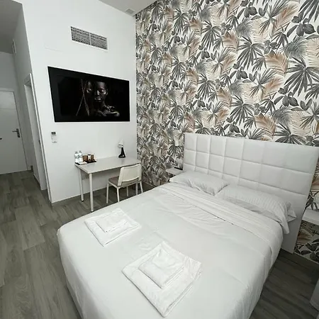 Hotel Ch Tanez Carolina A Madrid