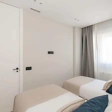 Modern Centro Ii Renovated 2br 2bh