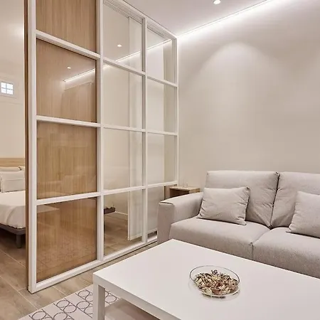 Apartment In Calle Hortaleza 96