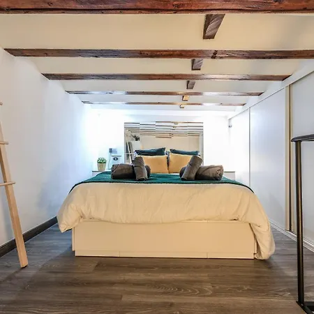 Discover From Our Cozy Madrid