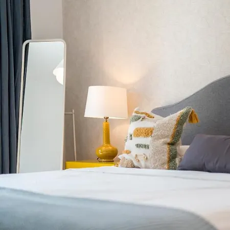 Apartment Lujoso Chalet Con Piscina Privada, Jardin Y Domotica En Puerta De Hierro *