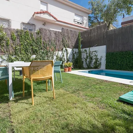 Lujoso Chalet Con Piscina Privada, Jardin Y Domotica En Puerta De Hierro Madrid