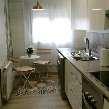 Apartamento Retiro M-30 *