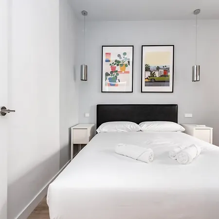 Apartment Bright Apartment- 1bd 1bth- Alonso Cano Madrid