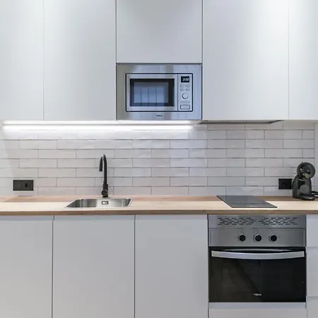 Jes B Close To Bernabeu Stadium Appartement