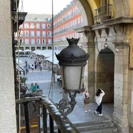 Casa Boss Plaza Mayor Apartment