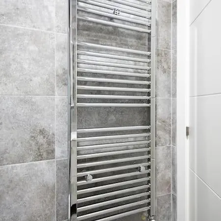 Amplio Apto 2 Hab A 20min De Puerta Del Sol Apartment