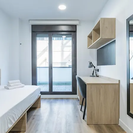 Micampus Xaudaro Student Apartment Madrid