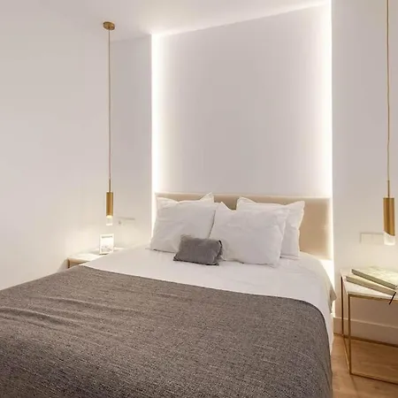 Chamberi Iii Calle Cardenal Cisneros 3br 3bh Apartment