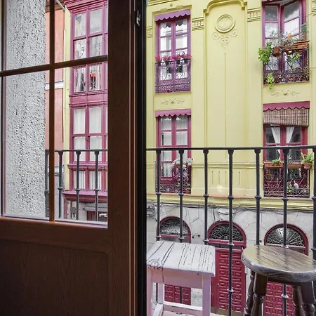 Apartment Charming Tirso De Molina I *