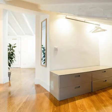 Plaza Mayor Atico Apartment