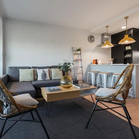 Apartment 1 Bedroom 1 Bathroom Furnished - Justicia - Refurbished - Minty