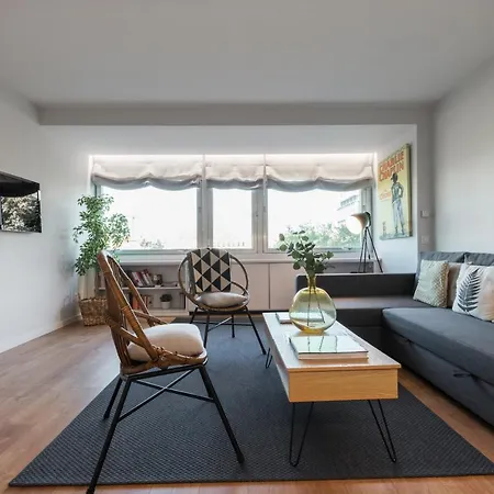 1 Bedroom 1 Bathroom Furnished - Justicia - Refurbished - Minty