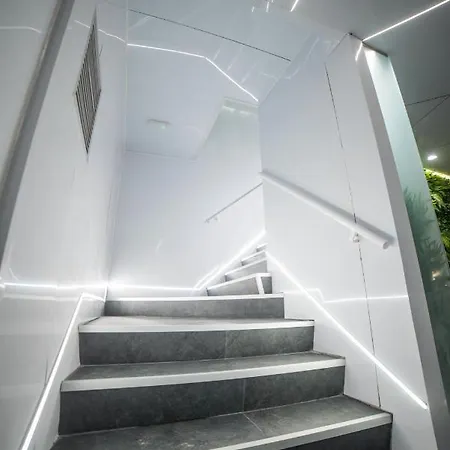 Optimi Hotel kapsułowy Madryt