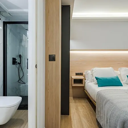 Apartahotel Feelathome Ventas *