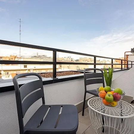 Feelathome Ventas Apartahotel