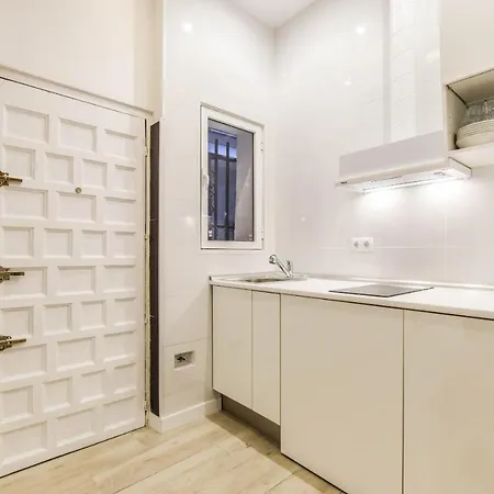 Apartamento En Anton Martin Apartment
