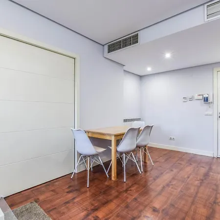 Appartement Con Garaje En Ensanche De Vallecas Alquiler Temporal *