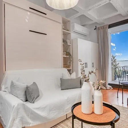 Cozy Penthouse, 20 Min To Downtown, Alcala Norte Apartment *